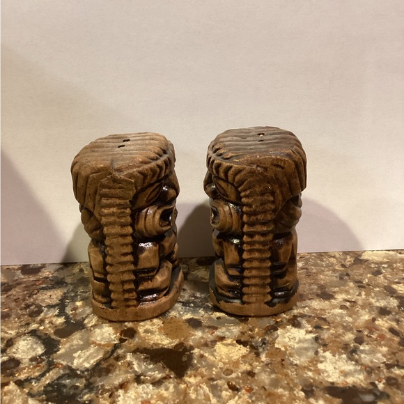 Tiki Ceramic Salt & Pepper Shaker Set / VINTAGE - Picture 7 of 8